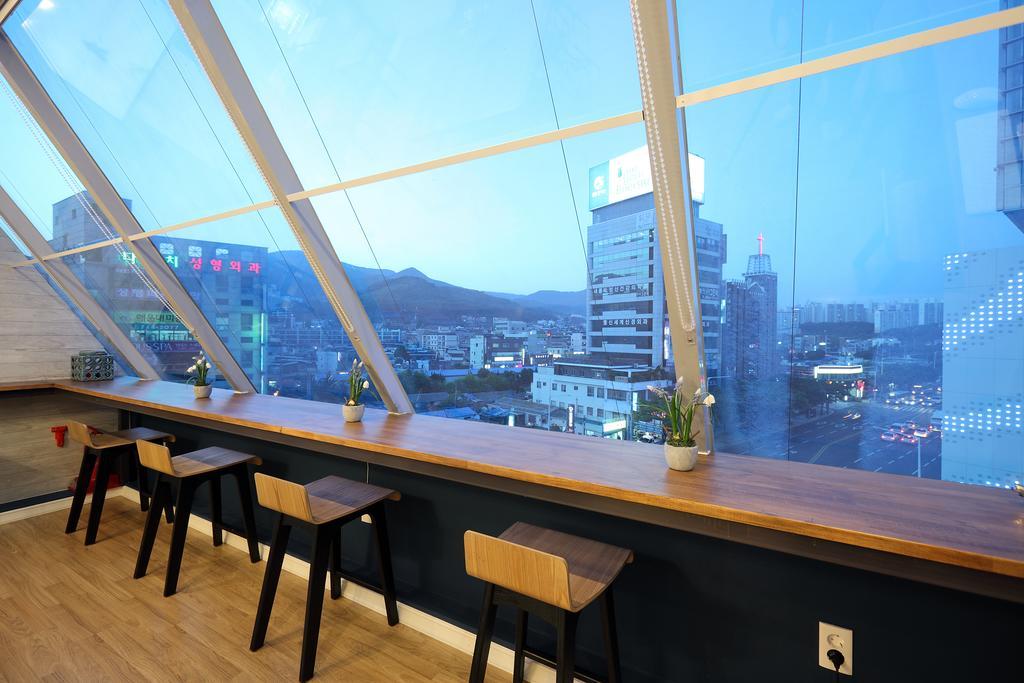 First Guesthouse Busan Exterior foto